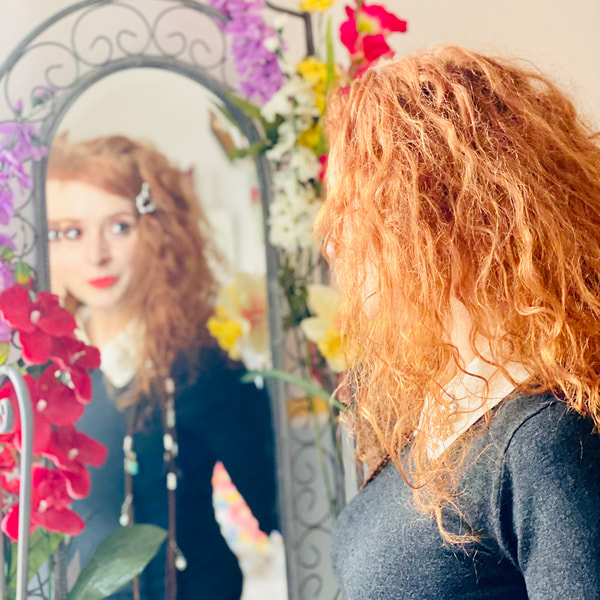 Poesie und Gedudel mit Tina Hüsch
